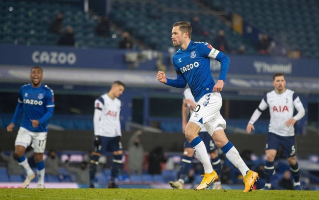 特聯手構建 特聯手構建